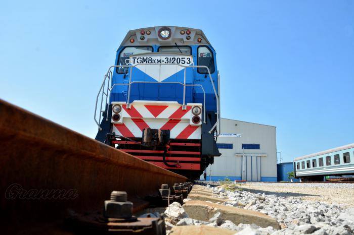f0207713