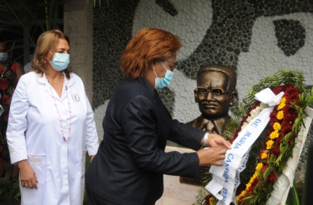 Visita embajadora de angola 2