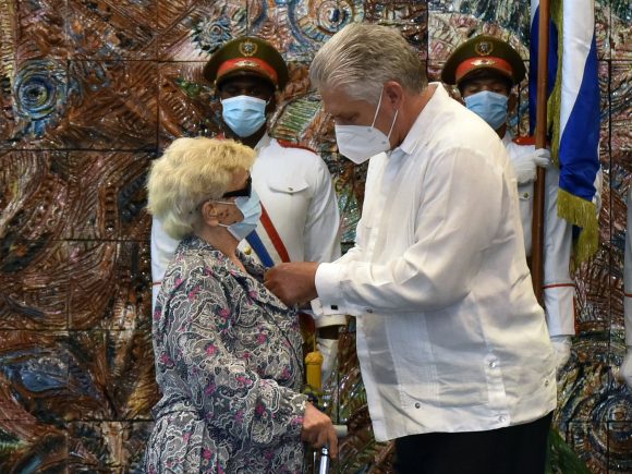 Graziella Pogolotti Orden Nacional José Martí 580x435