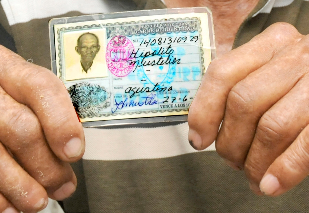 2 Hipolito
