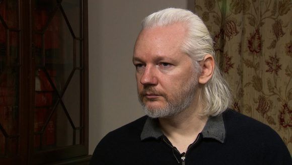 Julian Assange 580x328