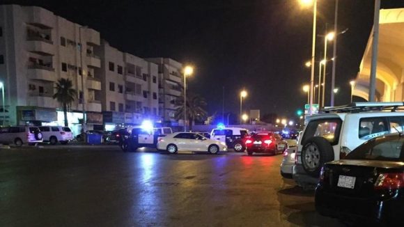 atentado-suicida-consulado-EEUU-Arabia-Saudita