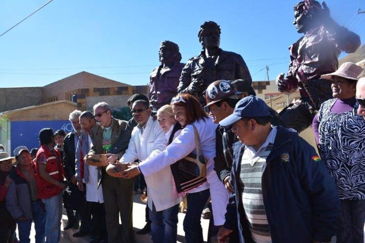 bolivia che homenaje