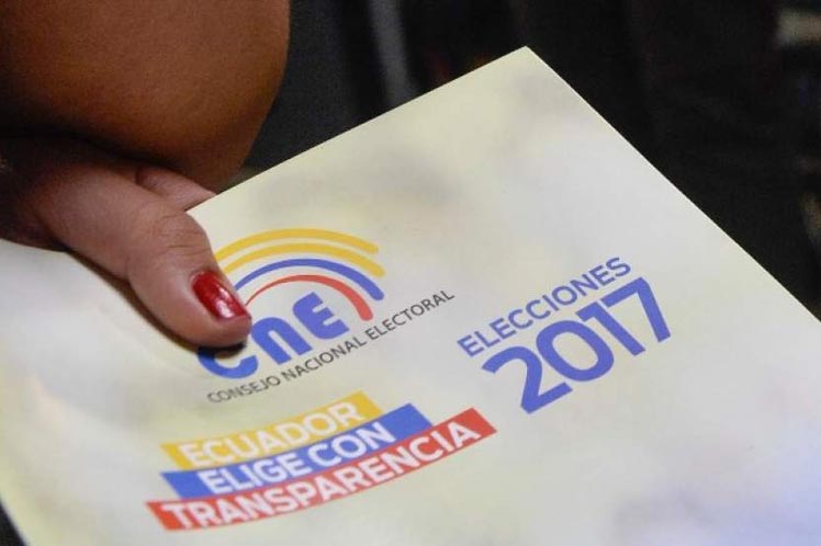 ecuador elecciones consuta