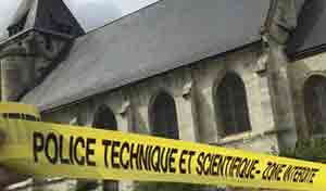 francia-ataque-iglesia
