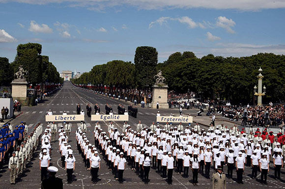 francia dia nacional3