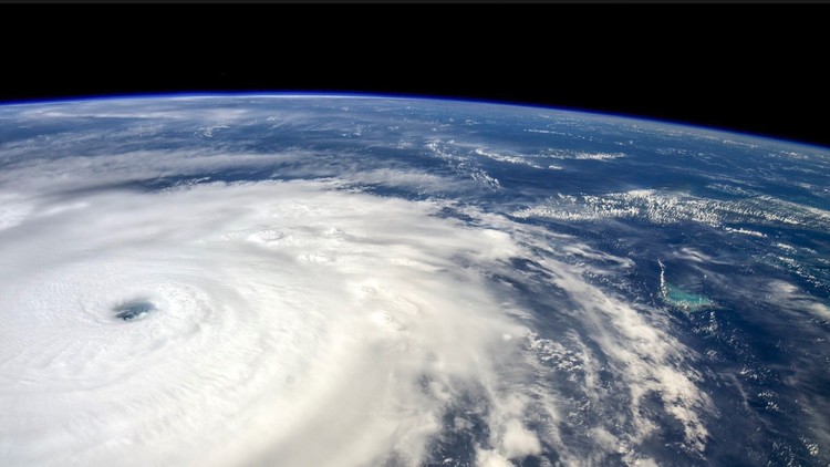 irma satelital