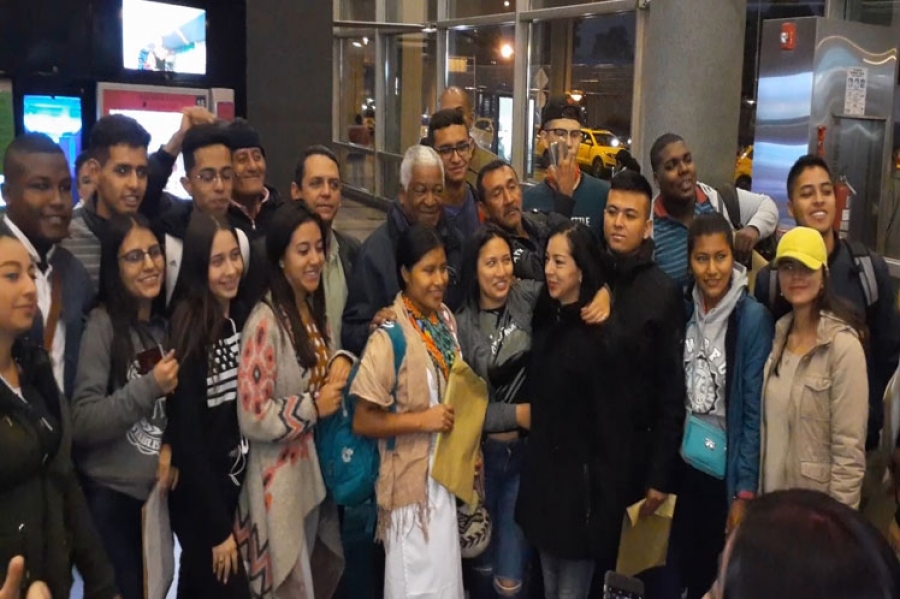 jovenes colombianos medcina