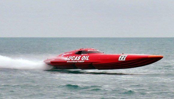 lucas oil la lancha rapida con la que consiguieron el record 580x330