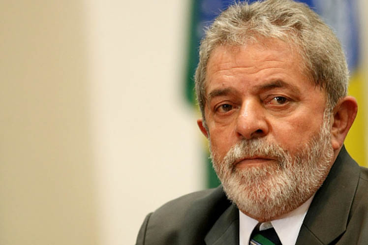 lula apoyo movimientos sociales