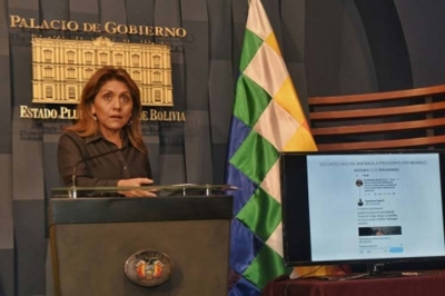 ministra boliviana