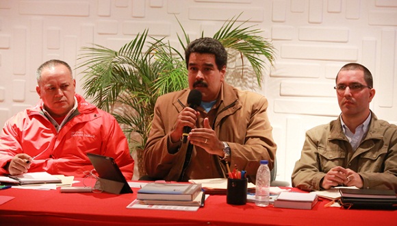 nicolás-maduro-buró-político