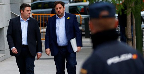 oriol junqueras con su abogado 1 580x299