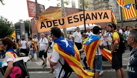 tension en espana por el referendo 580x330