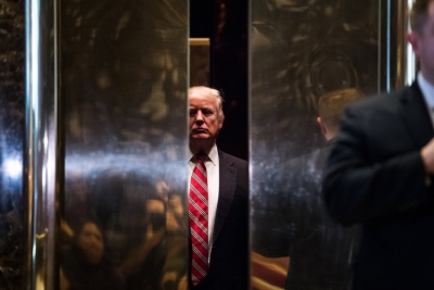 trump puerta