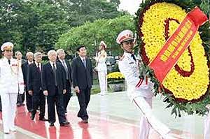vietnam-hochiminh-tributo