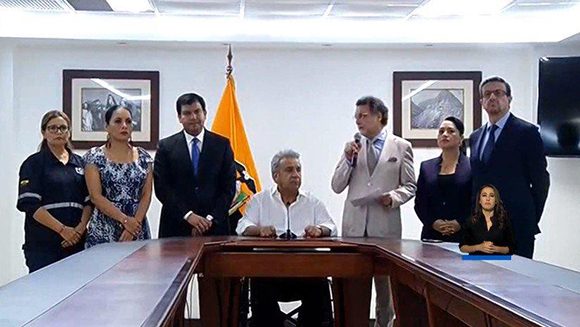 lenin moreno decreta toque de queda ecuador 580x327