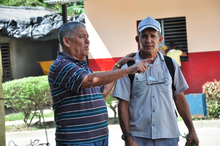 deledegado felicidad yateras3