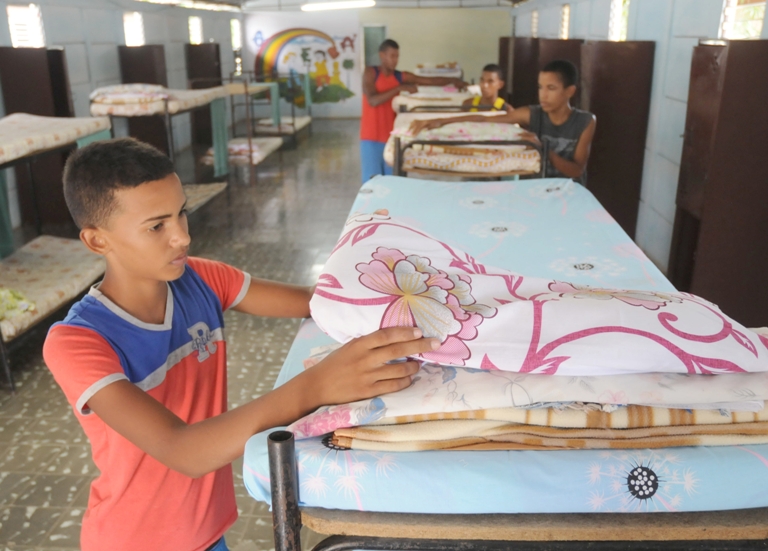 escuela especial granadillo3