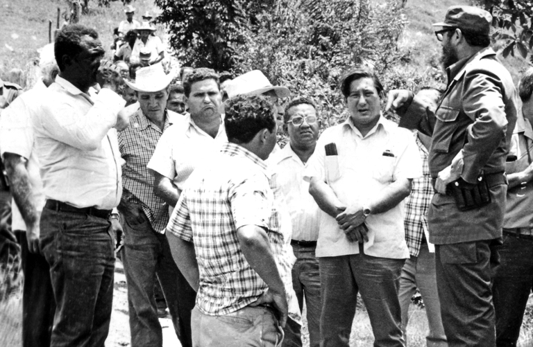 fidel visita gtmo3