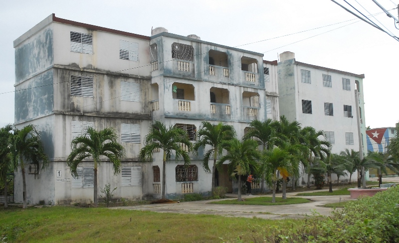 pintura para edificios en Guantánamo 1