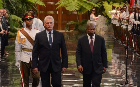 Diaz Canel y Presidente de Angola 580x360