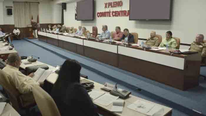 VENCEREMOS X Pleno del Comité Central del Partido Comunista de Cuba