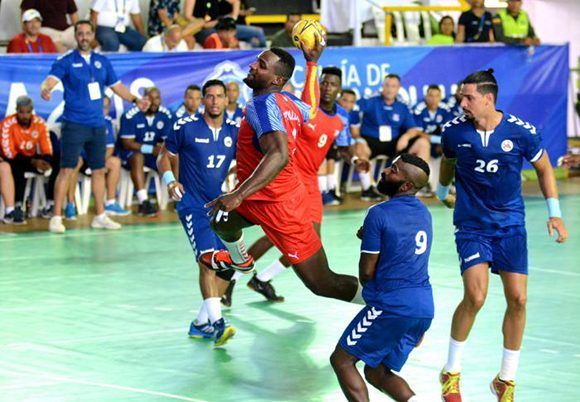 balonmano cubano barranquilla 2018 3 580x402