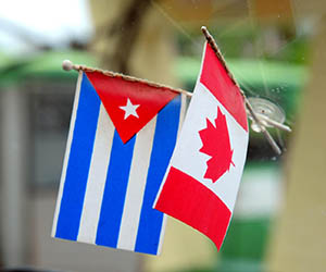 canada cuba flags car