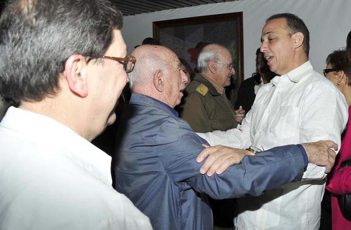 cinco despues asamblea2