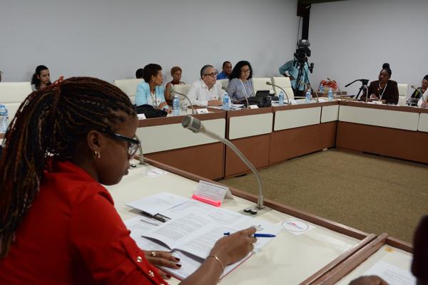 comision constitucional juridico2