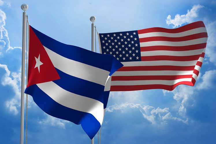 cuba eua banderas