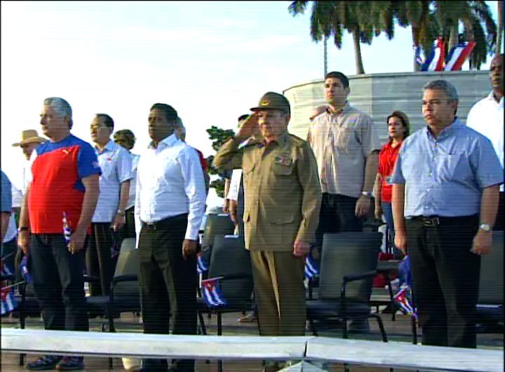 desfile habana raul
