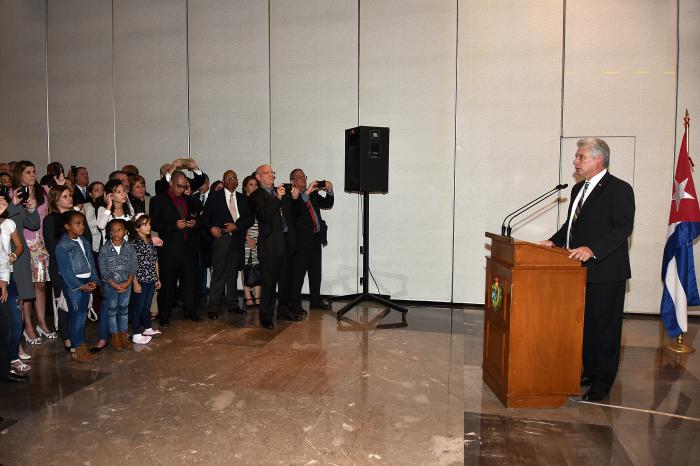 diaz canel cubanos embaja mexico