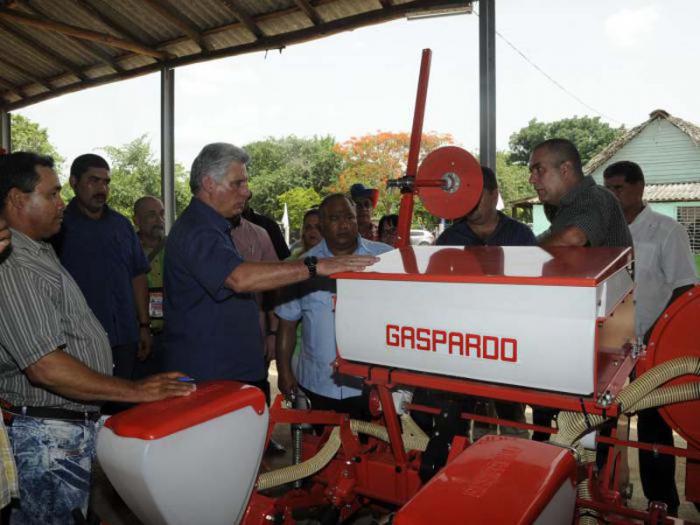 diaz canel granma empresas2