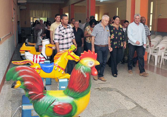 diaz canel recorrido instalaciones3