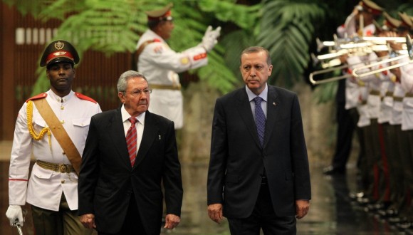 erdogan raul castro cuba turquia