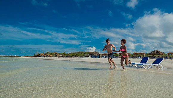 full jardines rey