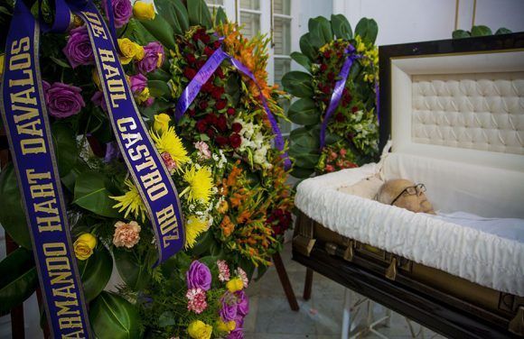 ofrenda de Raul a Hart 580x376