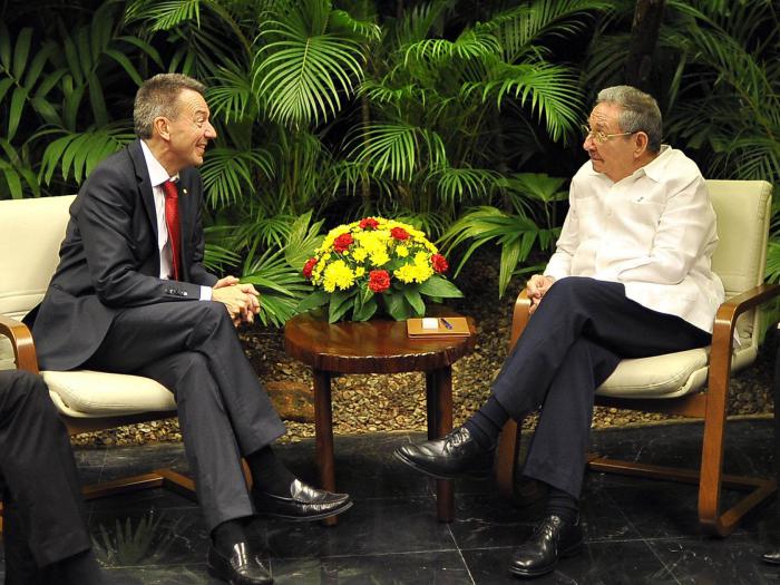 raul-cruz-roja