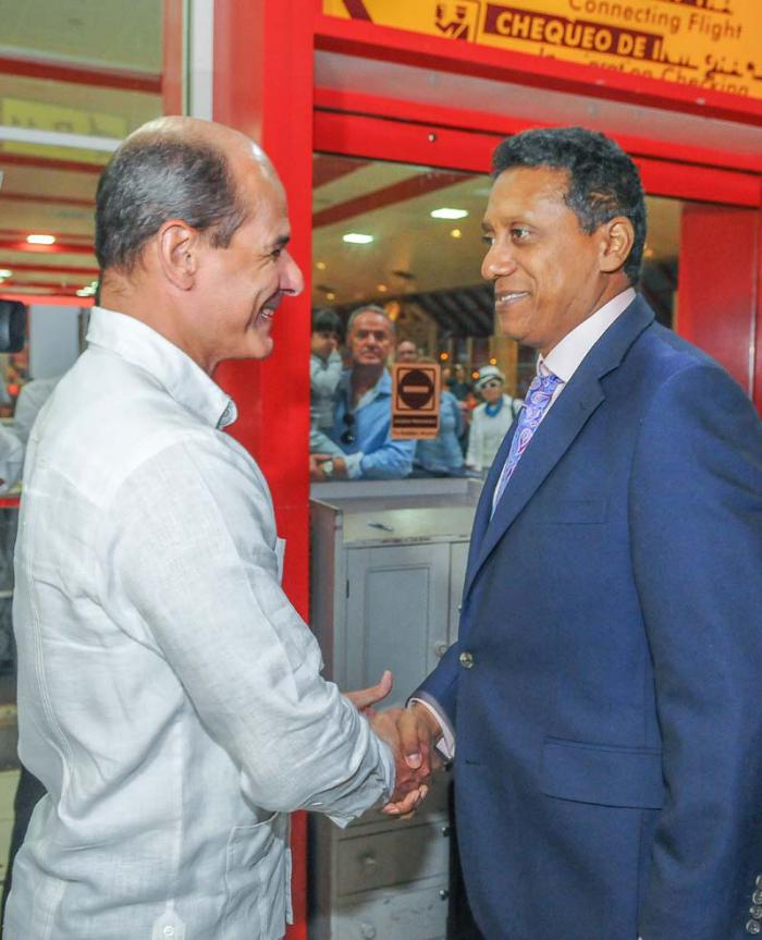 rogelio sierra danny faure