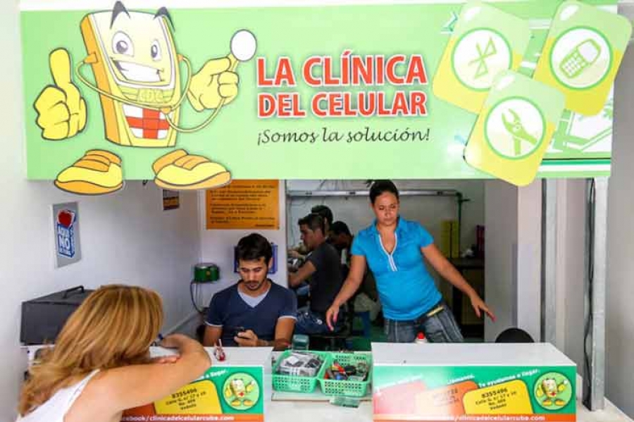 trabajo cuenta propia mesa redonda
