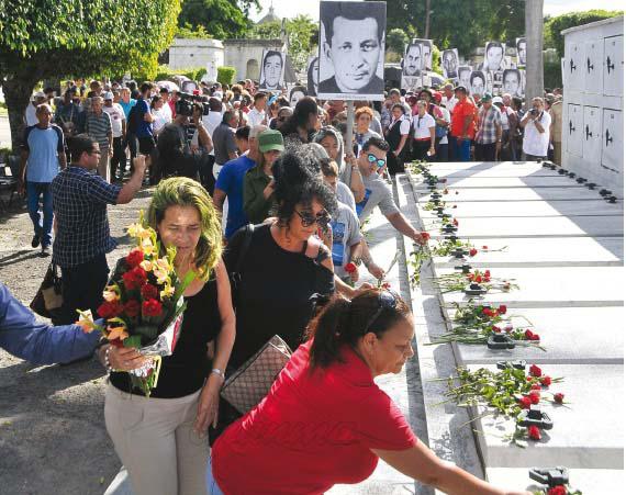 tributo victimas avion barbados