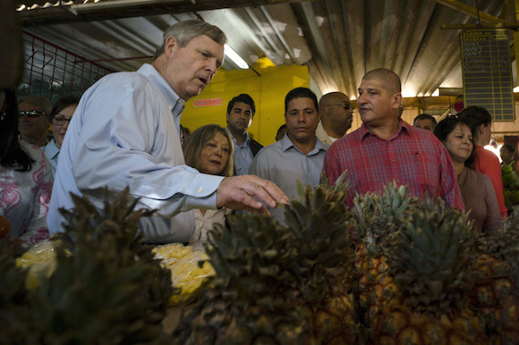 vilsack-cuba-agromercado