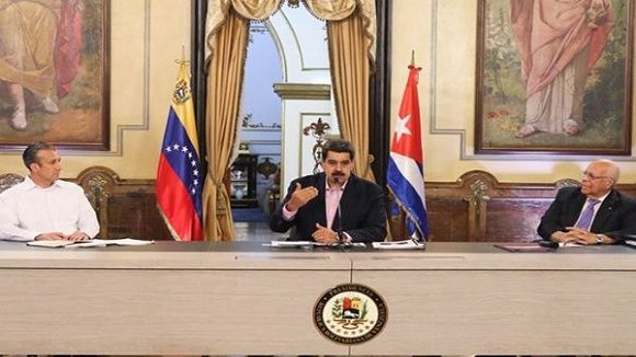 nicolas maduro 580x326