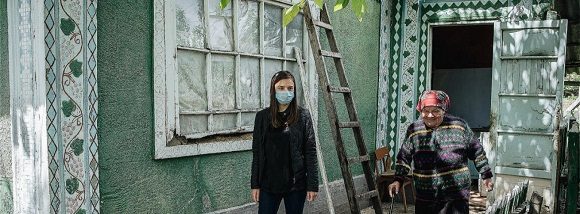 personas mayores 580x214
