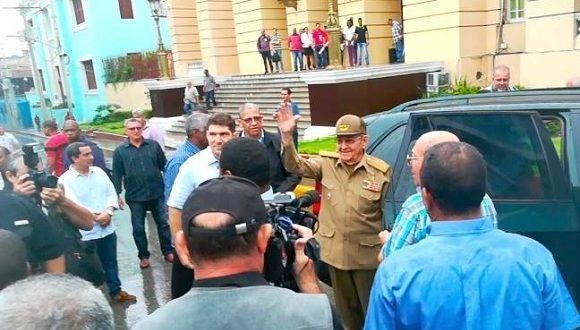 raul castro santiago de cuba e1513131926296