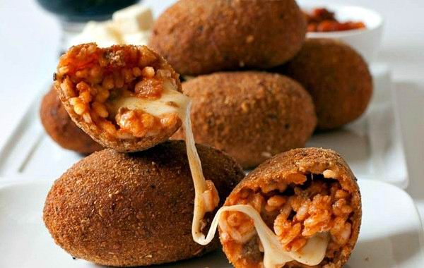 bolitas-de-arroz-rellenas