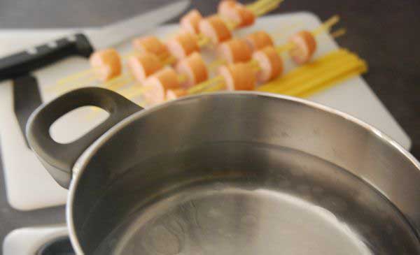 4 espaguetis para niños