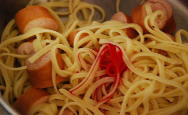 6 espaguetis para niños